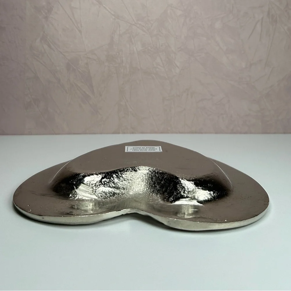 Silver Heart-Shaped Decorative Plate